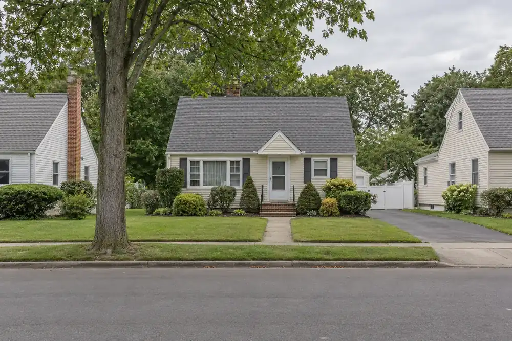 Illustration of a typical residential street in the Levittown, NY area